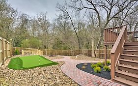 Updated And Modern House Less Than 1 Mi To Dtwn Bentonville!